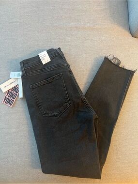 NWT Denim Forum “The Yoko” High‑Rise Slim Jeans – Size 27